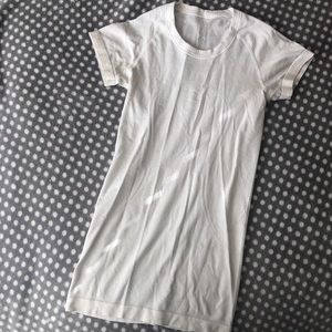 Lulu lemon white t-shirt
